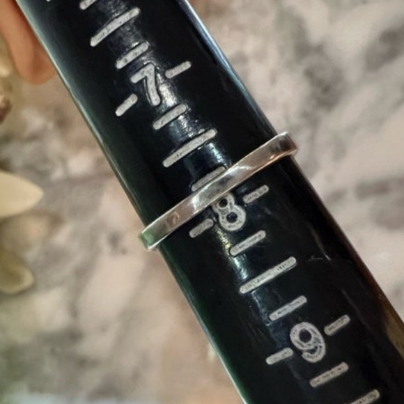 Vintage Black Onyx Filigree Swirl Setting. Caged stone Ring with Marcasite 925 - Picture 9 of 16